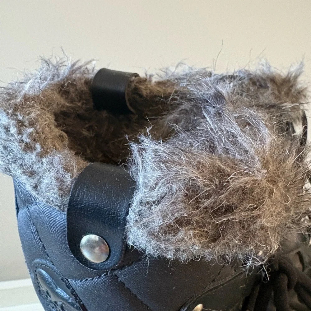 SOREL Joan of Arc winter boots. - Picture 4 of 12
